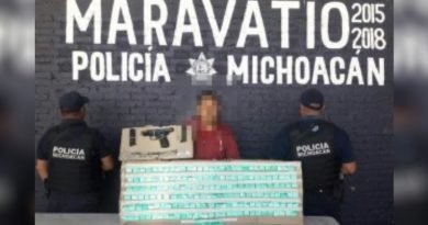 Detienen a hombre con droga y un arma de fuego en Maravatío Detienen a hombre con droga y un arma de fuego en Maravatío